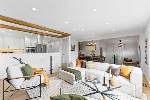 611 Agate Crescent Se, Calgary, AB - Indoor Photo Showing Living Room