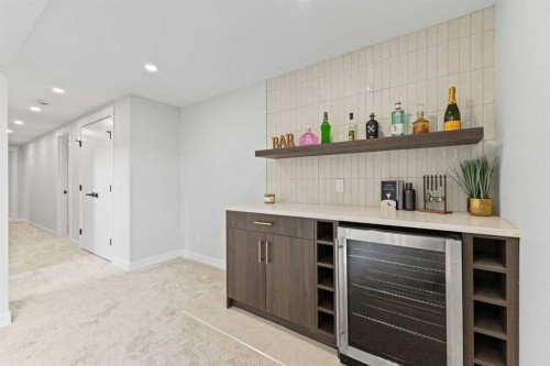 611 Agate Crescent Se, Calgary, AB - Indoor Photo Showing Other Room