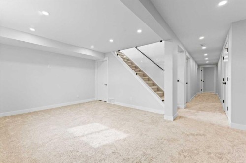 611 Agate Crescent Se, Calgary, AB - Indoor Photo Showing Other Room