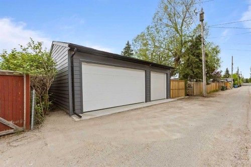 611 Agate Crescent Se, Calgary, AB - Outdoor With Exterior
