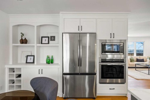 1040 Lake Ontario Drive Se, Calgary, AB - Indoor Photo Showing Kitchen With Stainless Steel Kitchen