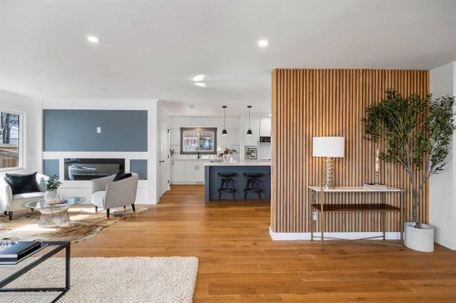 1040 Lake Ontario Drive Se, Calgary, AB - Indoor Photo Showing Living Room