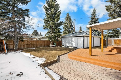1040 Lake Ontario Drive Se, Calgary, AB - Outdoor