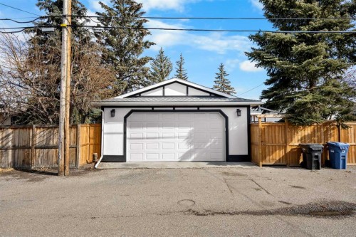 1040 Lake Ontario Drive Se, Calgary, AB - Outdoor