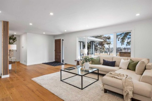 1040 Lake Ontario Drive Se, Calgary, AB - Indoor Photo Showing Living Room
