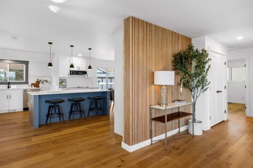 1040 Lake Ontario Drive Se, Calgary, AB - Indoor