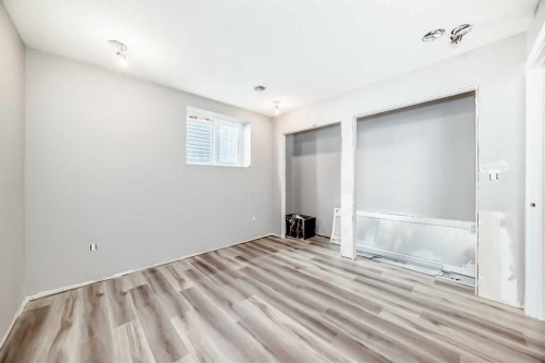55 Baysprings Way Sw, Airdrie, AB - Indoor Photo Showing Other Room