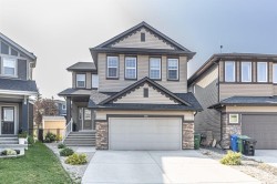 101 Evansfield Way NW Calgary, AB T3P 0K8
