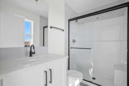 1604-525 River Heights Drive, Cochrane, AB - Indoor Photo Showing Bathroom