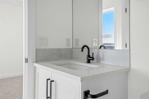 1604-525 River Heights Drive, Cochrane, AB - Indoor Photo Showing Other Room