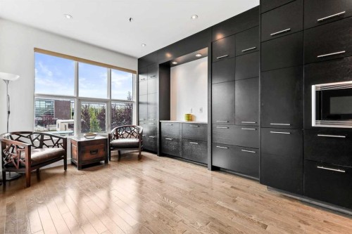 606 Aspen Meadows Hill Sw, Calgary, AB - Indoor