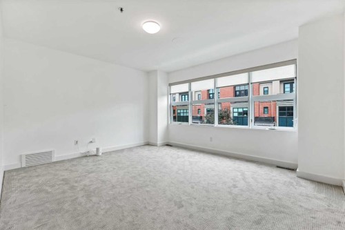 606 Aspen Meadows Hill Sw, Calgary, AB - Indoor Photo Showing Other Room