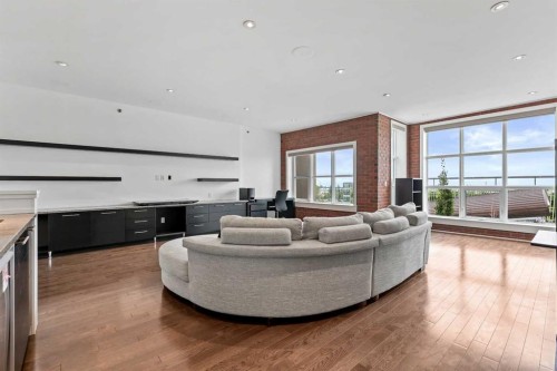 606 Aspen Meadows Hill Sw, Calgary, AB - Indoor Photo Showing Living Room