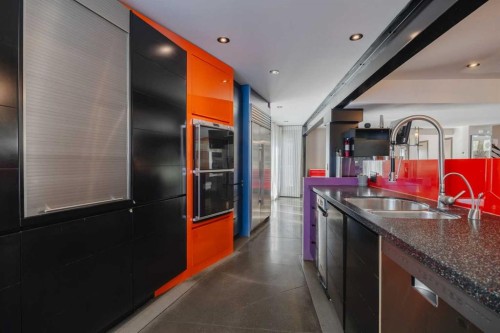 43 Westbluff Place, Rural Rocky View County, AB - Indoor Photo Showing Kitchen With Double Sink