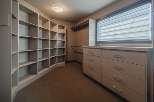 43 Westbluff Place, Rural Rocky View County, AB - Indoor