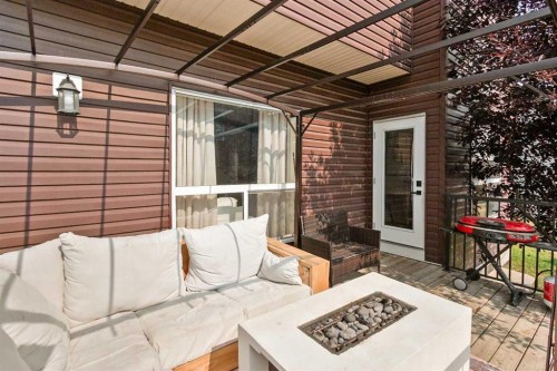 1535 Idaho Street, Carstairs, AB - Outdoor With Deck Patio Veranda With Exterior