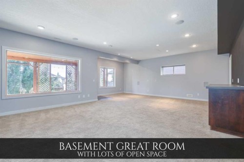 129 Pantego Bay Nw, Calgary, AB - Indoor Photo Showing Other Room