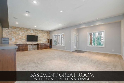 129 Pantego Bay Nw, Calgary, AB - Indoor Photo Showing Other Room