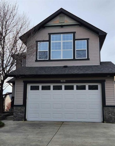 129 Pantego Bay Nw, Calgary, AB - Outdoor