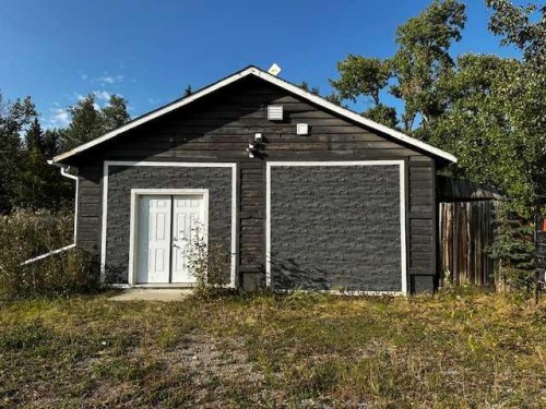 5204 579 Highway, Rural Mountain View County, AB 