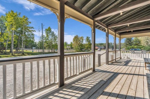 5204 579 Highway, Rural Mountain View County, AB 