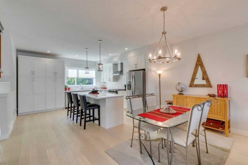 819 Shawnee Terrace Sw, Calgary, AB - Indoor