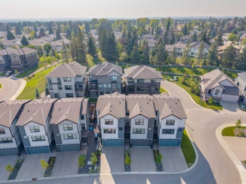 819 Shawnee Terrace Sw, Calgary, AB - Outdoor With View