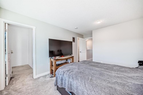 7468 202 Avenue Se, Calgary, AB - Indoor Photo Showing Bedroom