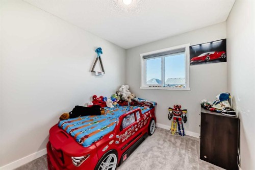 7468 202 Avenue Se, Calgary, AB - Indoor Photo Showing Bedroom