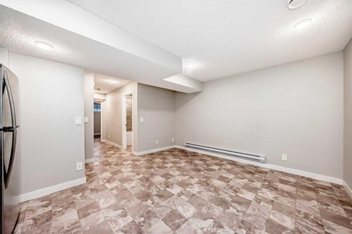7468 202 Avenue Se, Calgary, AB - Indoor