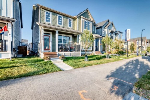 7468 202 Avenue Se, Calgary, AB - Outdoor With Facade