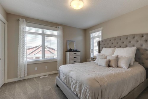 19 Sage Bluff Gate Nw, Calgary, AB - Indoor Photo Showing Bedroom