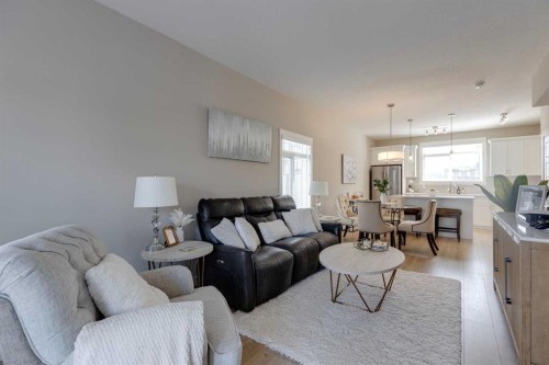19 Sage Bluff Gate Nw, Calgary, AB - Indoor Photo Showing Living Room