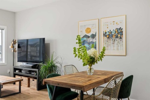 182 River Heights Drive, Cochrane, AB - Indoor Photo Showing Dining Room