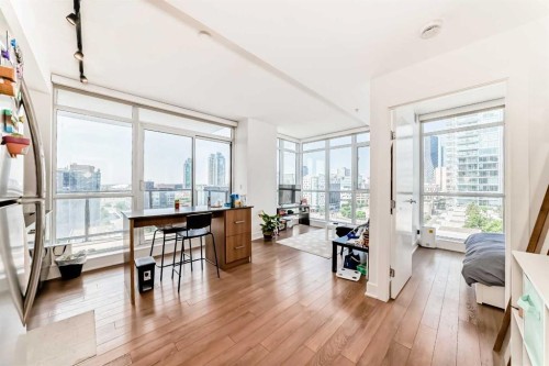 1202-550 Riverfront Avenue Se, Calgary, AB - Indoor