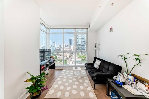 1202-550 Riverfront Avenue Se, Calgary, AB - Indoor