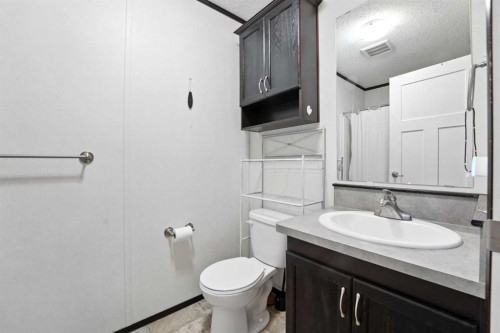 113 Heritage Drive, Okotoks, AB 