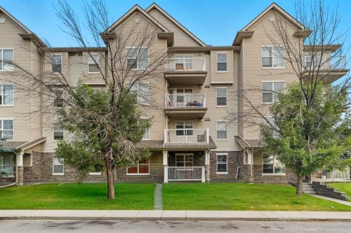 110-2000 Applevillage Court SE Calgary, AB T2A 7Z4