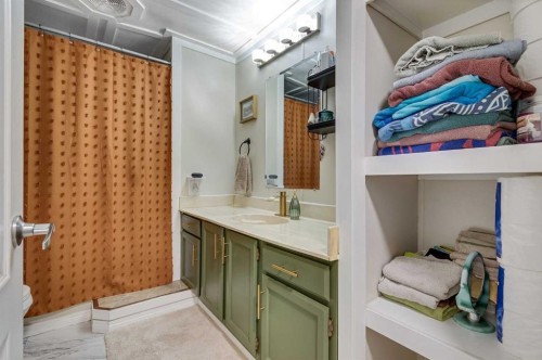 312 Aurora Drive, High River, AB 