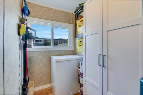 312 Aurora Drive, High River, AB 