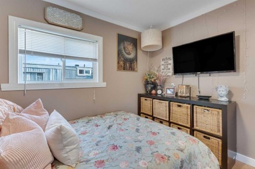 312 Aurora Drive, High River, AB 