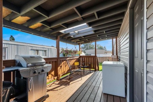 312 Aurora Drive, High River, AB 