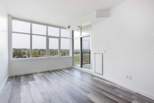 6508-11811 Lake Fraser Drive Se, Calgary, AB - Indoor Photo Showing Other Room