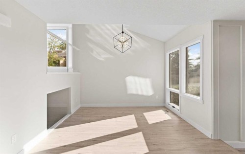 20-1220 Prominence Way Sw, Calgary, AB - Indoor Photo Showing Other Room