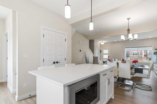746 Bayview Hill Sw, Airdrie, AB - Indoor