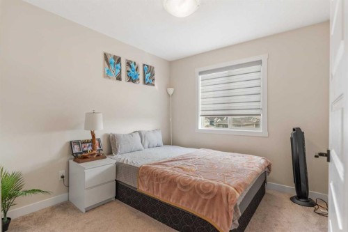 746 Bayview Hill Sw, Airdrie, AB - Indoor Photo Showing Bedroom