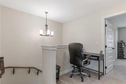 746 Bayview Hill Sw, Airdrie, AB - Indoor Photo Showing Other Room