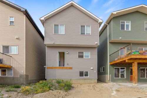 746 Bayview Hill Sw, Airdrie, AB - Outdoor