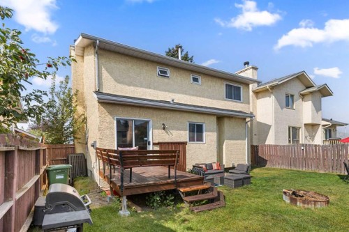 933 Applewood Drive Se, Calgary, AB - Outdoor With Deck Patio Veranda With Exterior