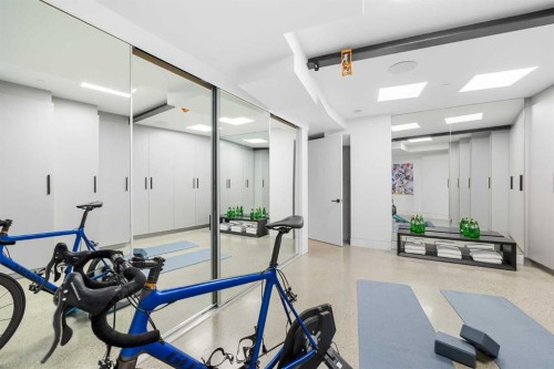 1308 Montreal Avenue Sw, Calgary, AB - Indoor